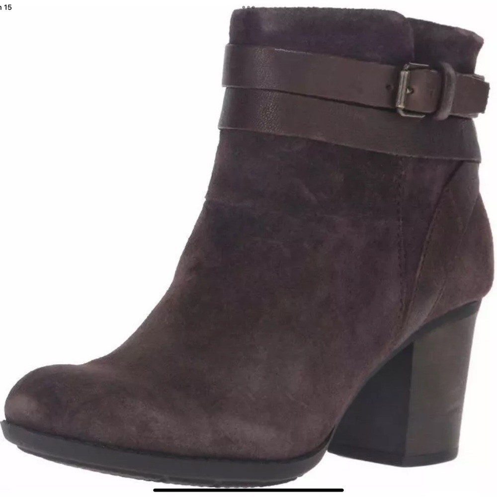 Clarks enfield River Brown leather Ankle Boots with Stacked Heel Sz 6.5